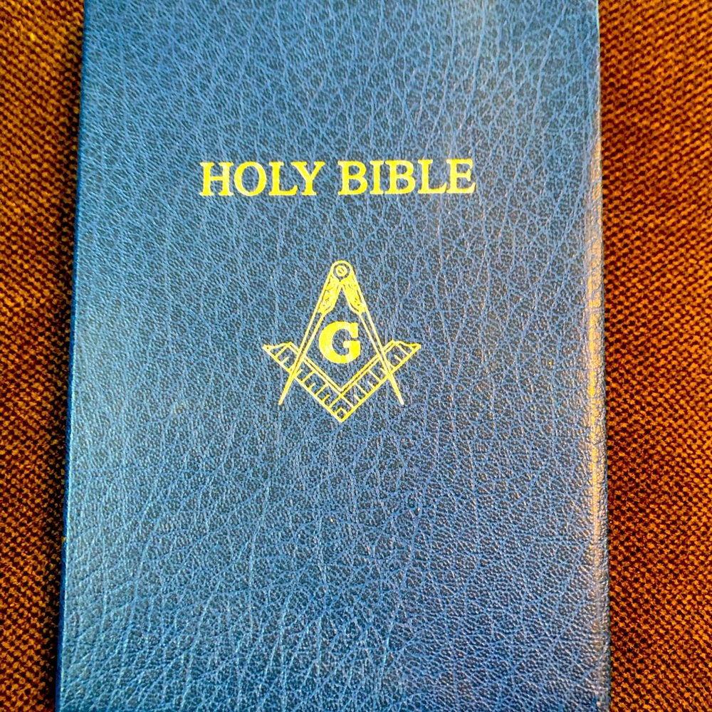 Master Mason Edition Holy Bible